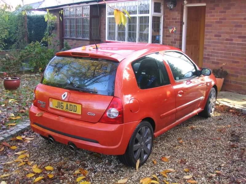 clio018.webp