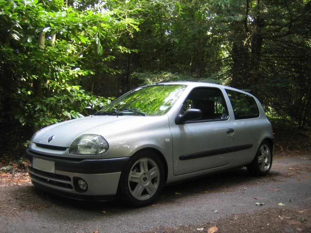 clio019.webp