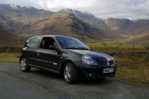 clio02.webp