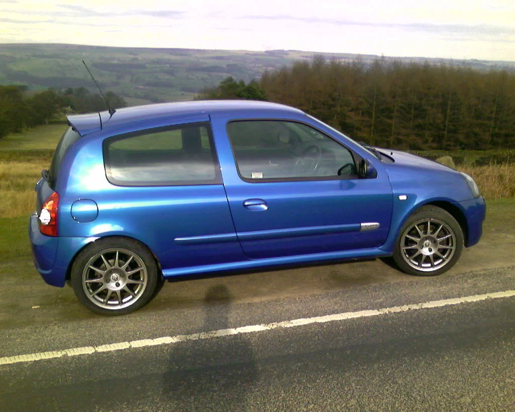 Clio02.webp