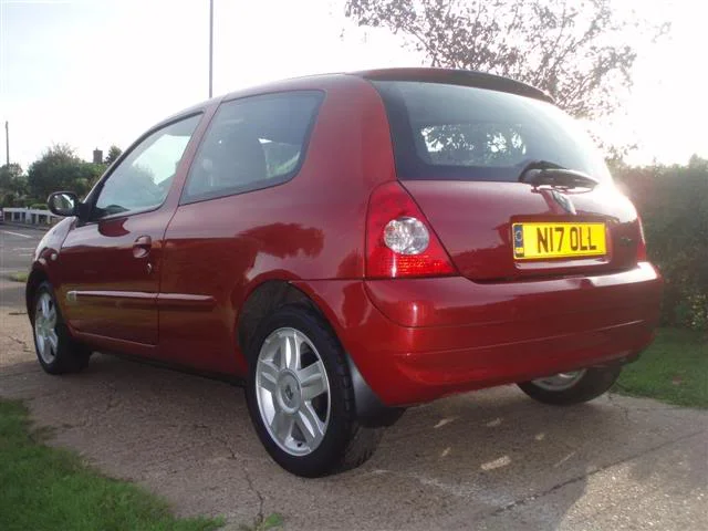 clio020Small.webp