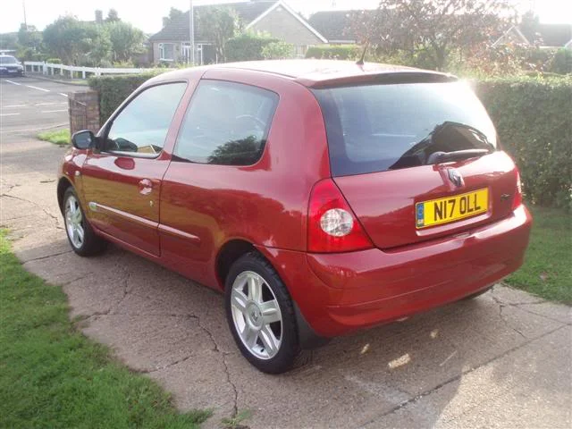 clio021Small.webp