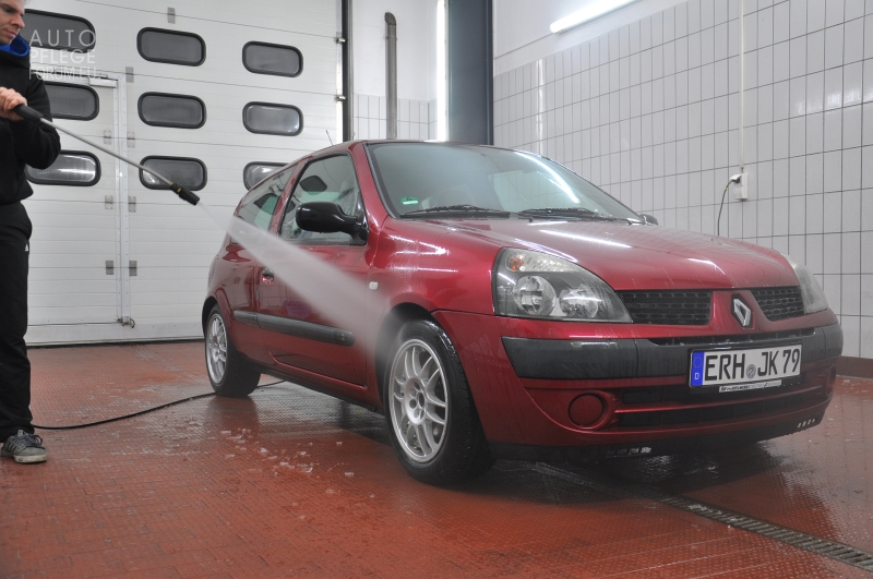 Clio024.jpg