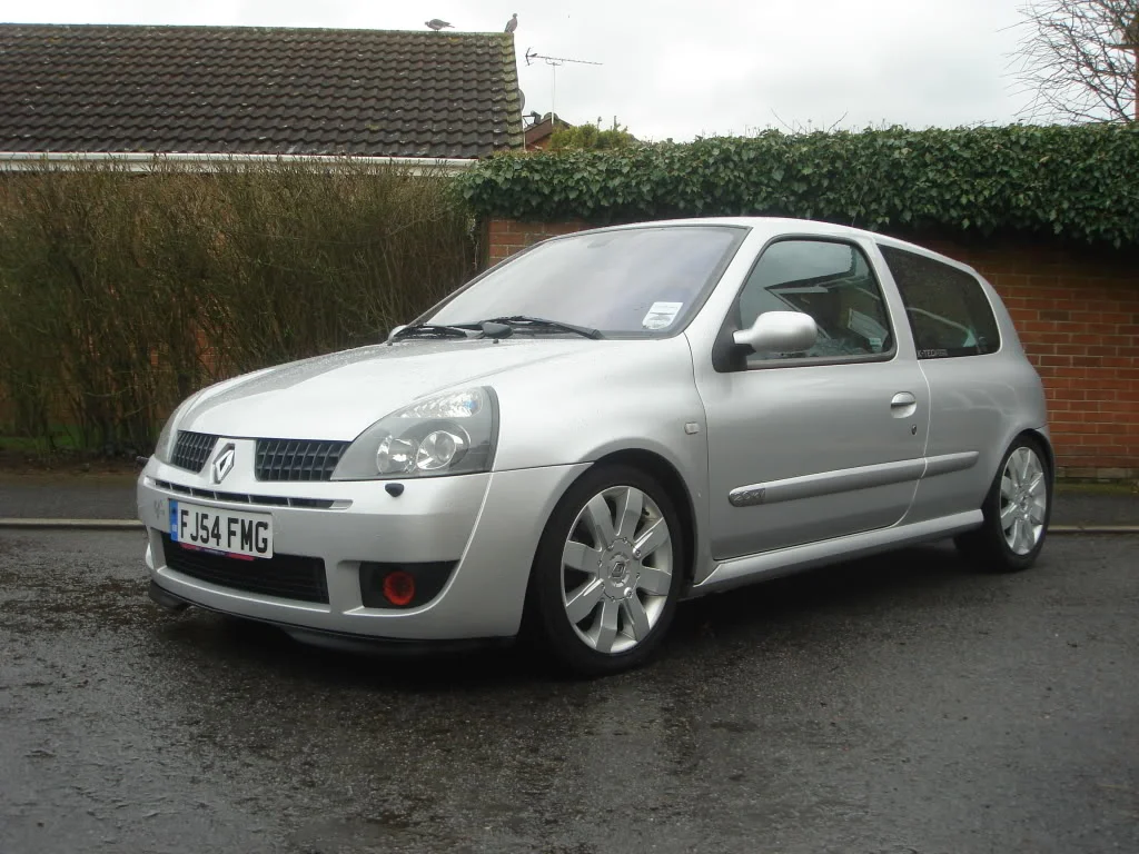 clio024.webp