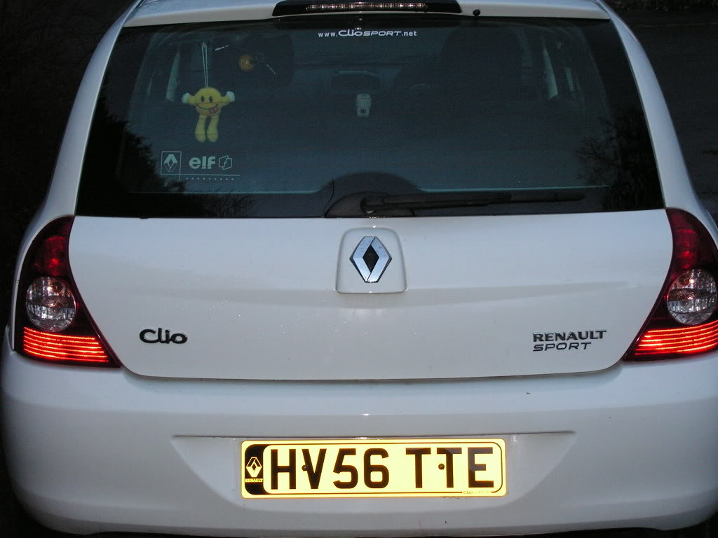 clio027.jpg