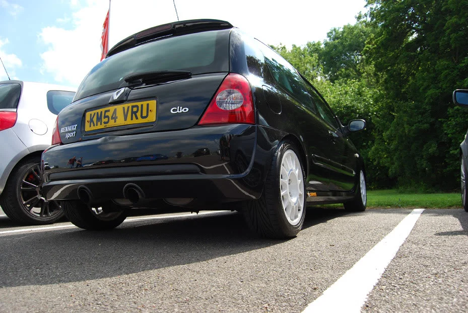 Clio03.webp