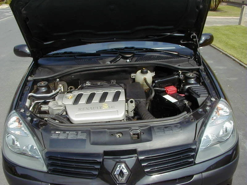 Clio030.webp