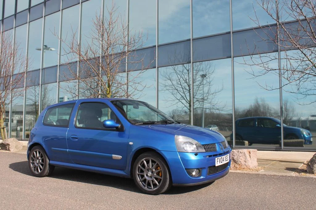 Clio03013_zpse5695220.webp