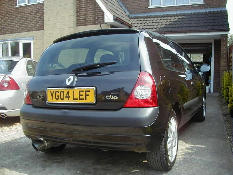 Clio034.webp