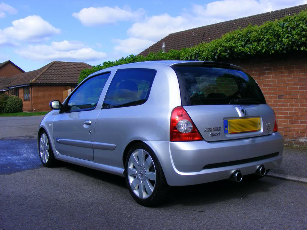 clio036x.jpg