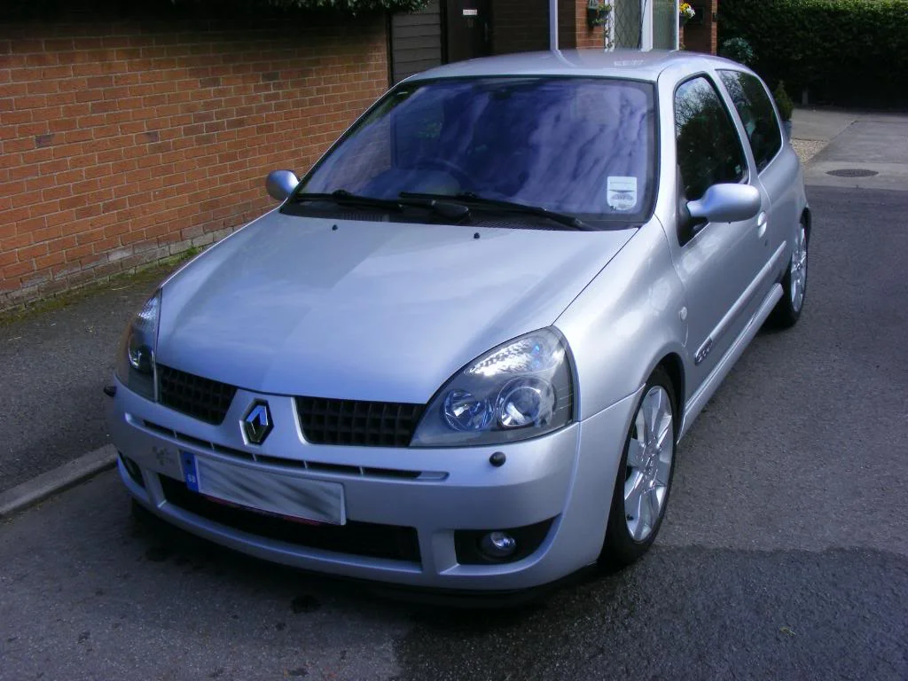 clio040d.webp