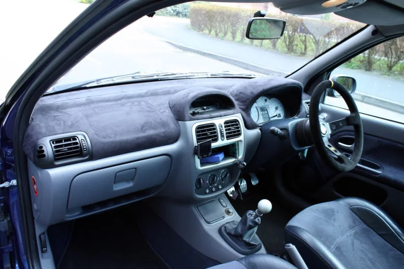 clio052.webp
