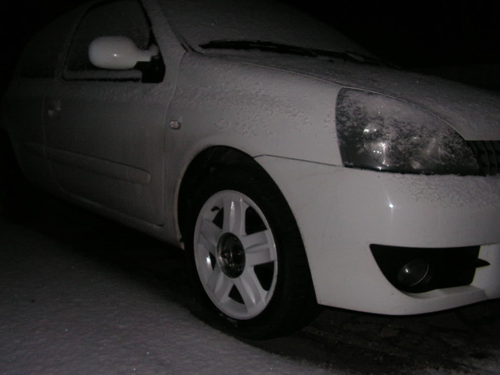 clio060-1.jpg