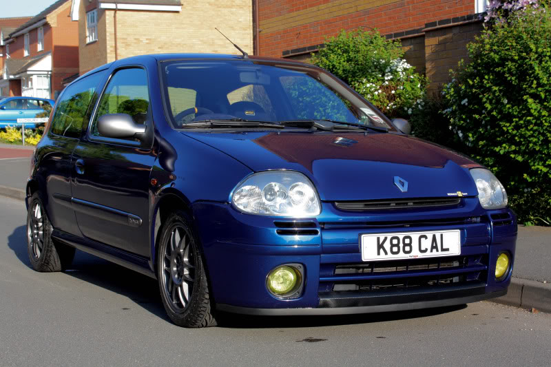 clio062.jpg