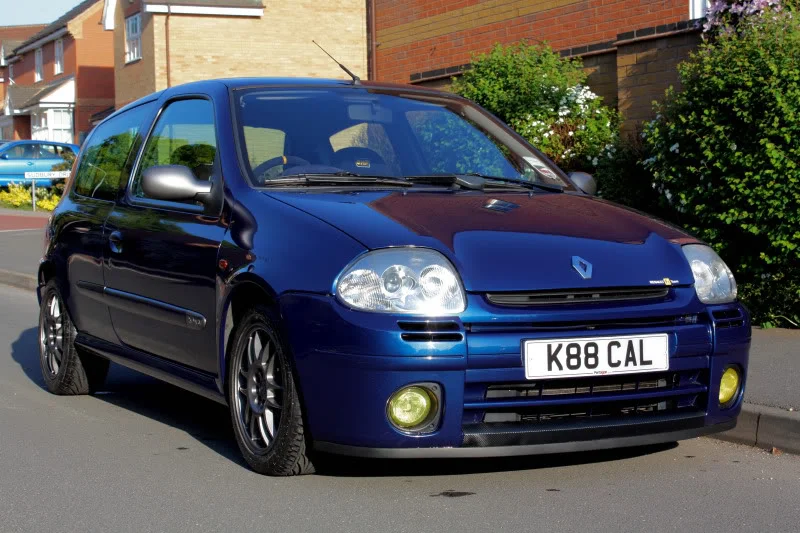 clio062.webp
