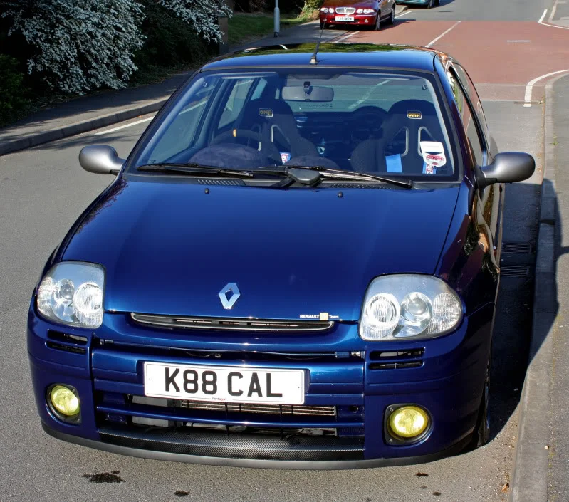clio064.webp