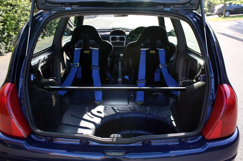 clio068.webp
