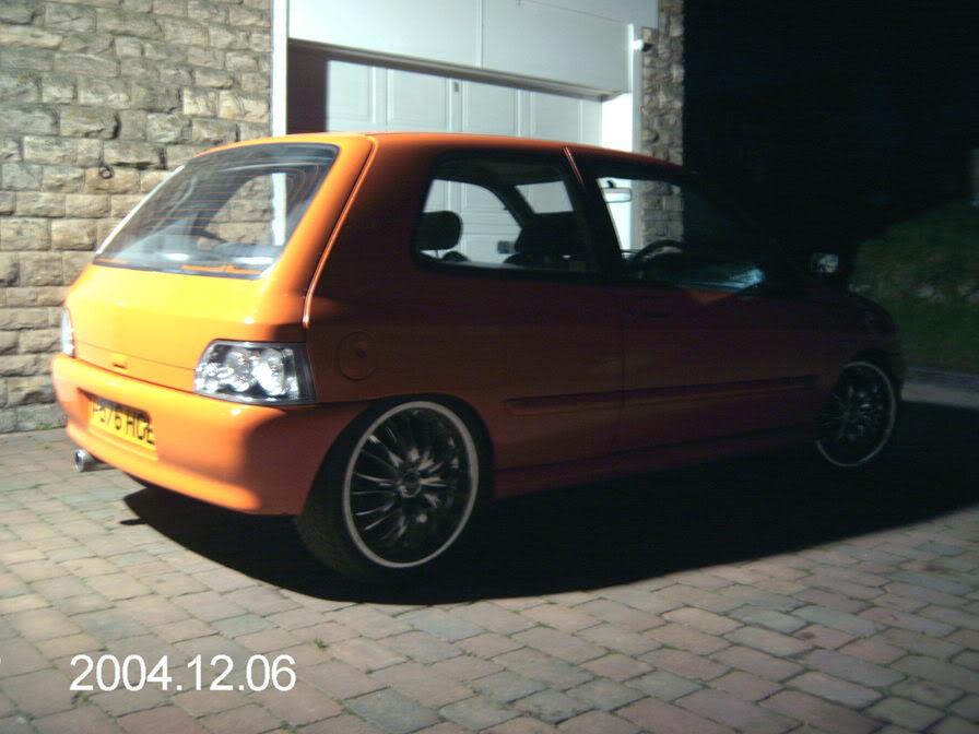 clio093.jpg