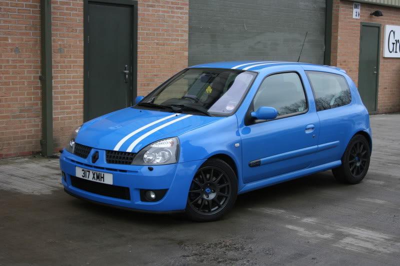 clio1-1.jpg