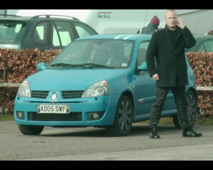 clio1-2.jpg