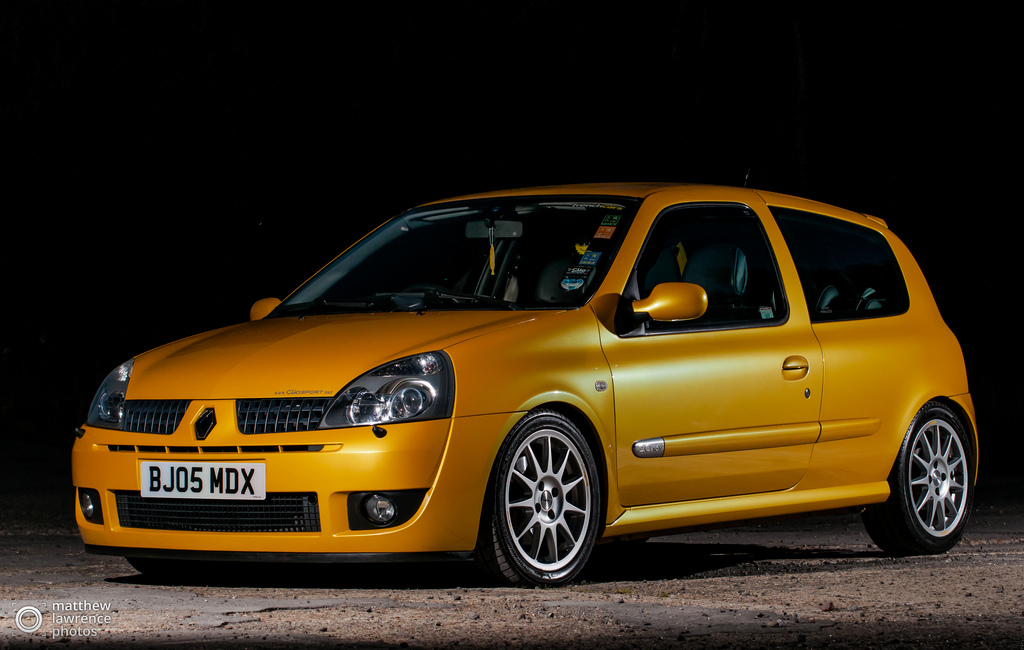 clio1-2.jpg