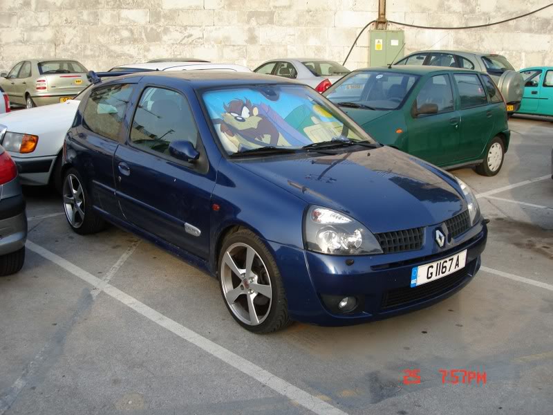 Clio1.jpg