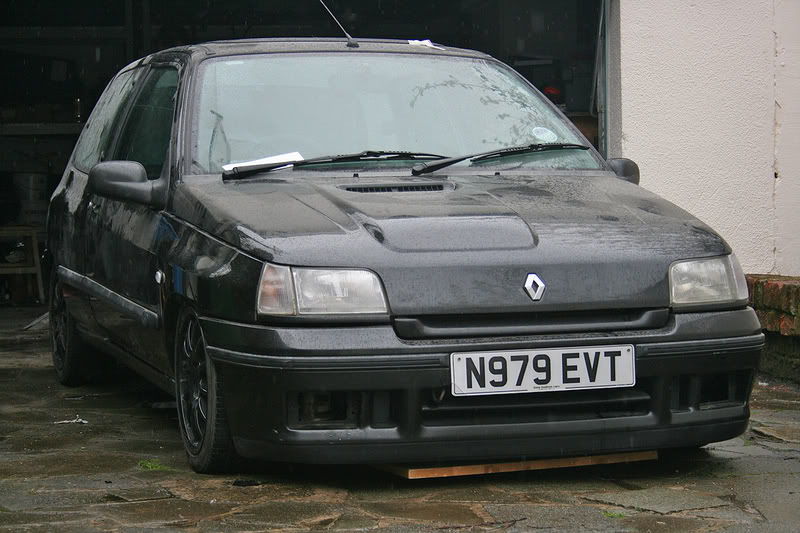 clio1.jpg