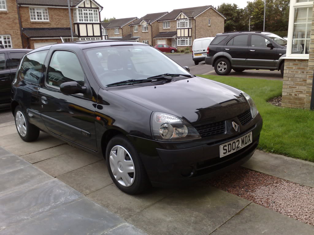 Clio1.jpg