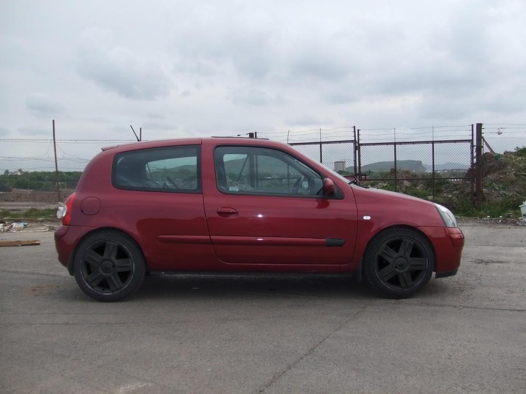 Clio1.jpg