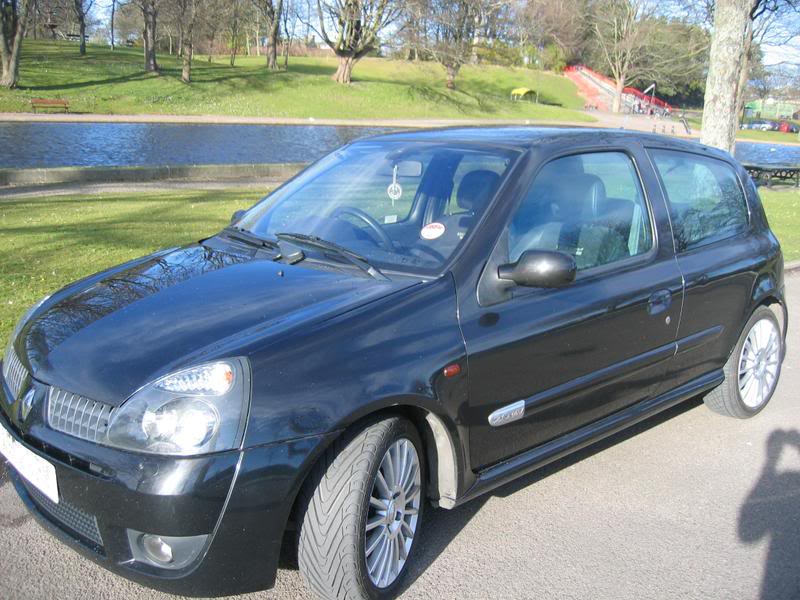 clio1.jpg