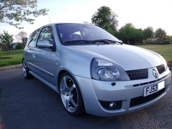 clio1.jpg clio1.jpg