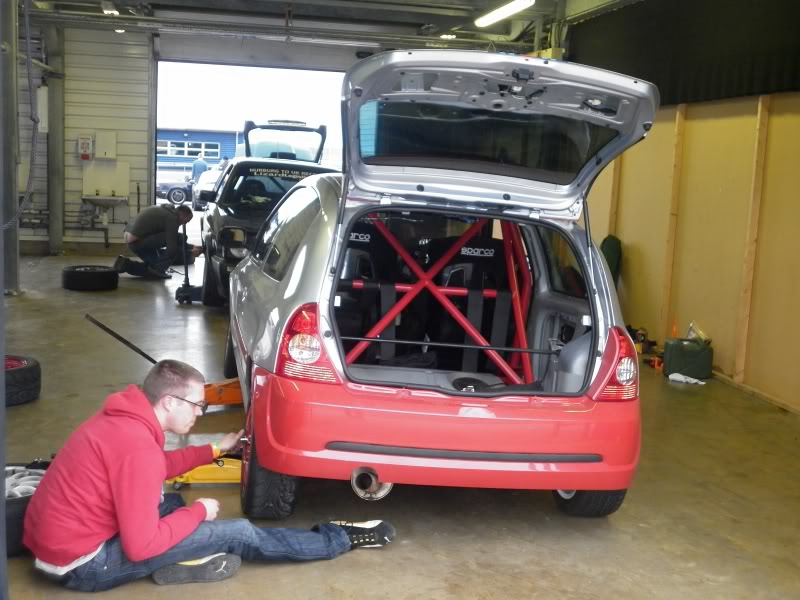 clio1.jpg clio1.jpg