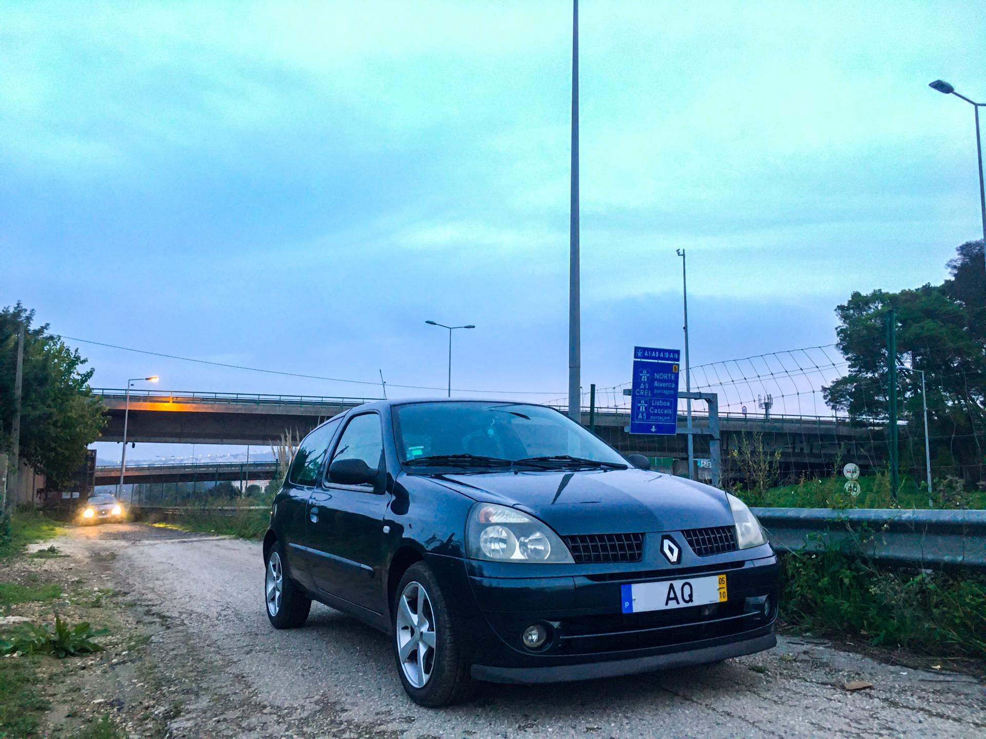 clio1.png