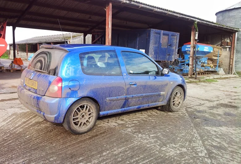 clio1.webp