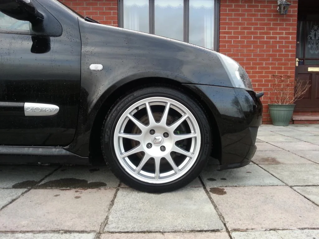 clio1.webp