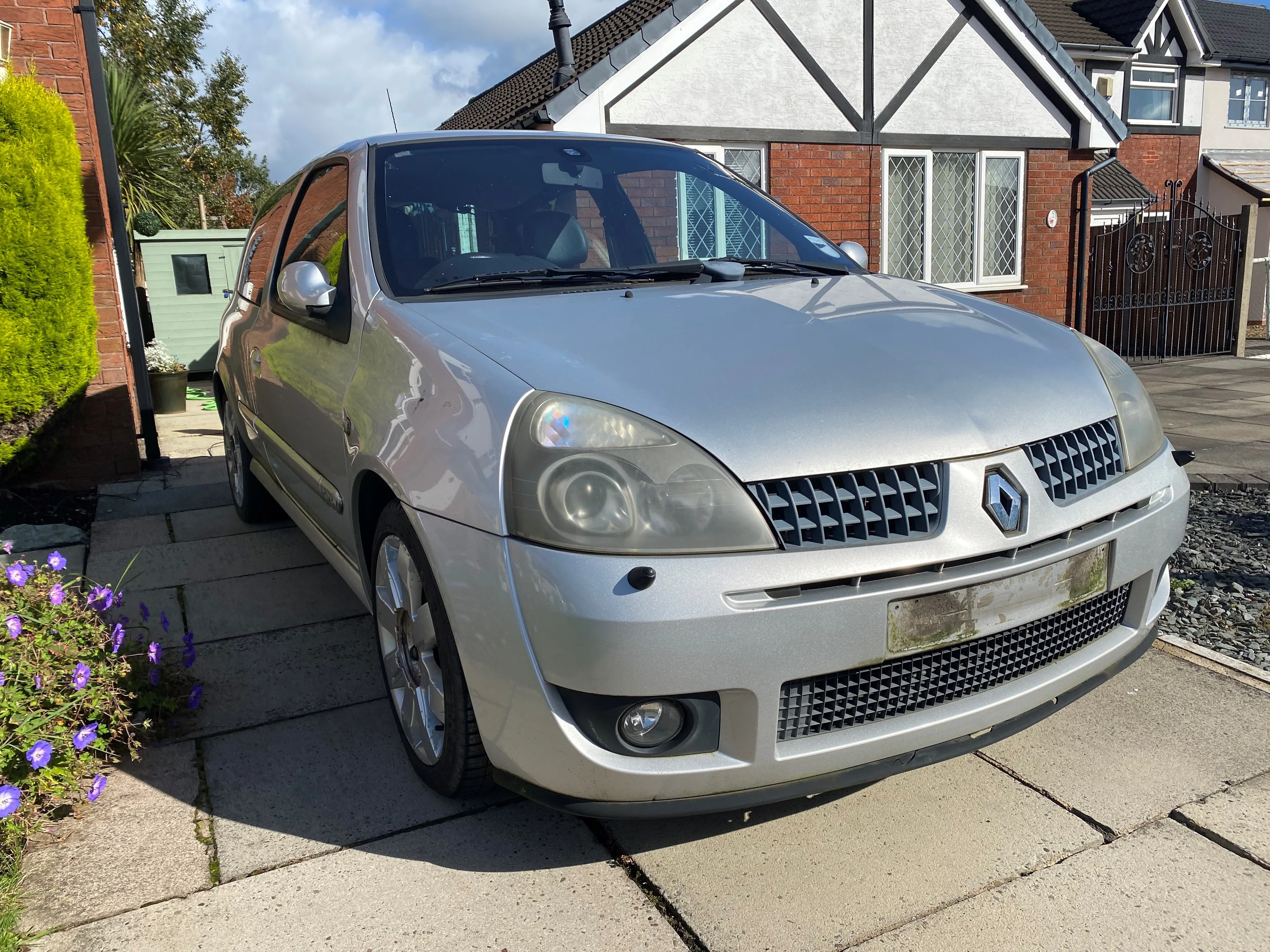 Clio1.webp