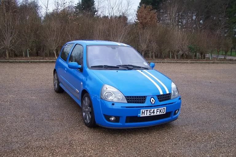 clio1.webp