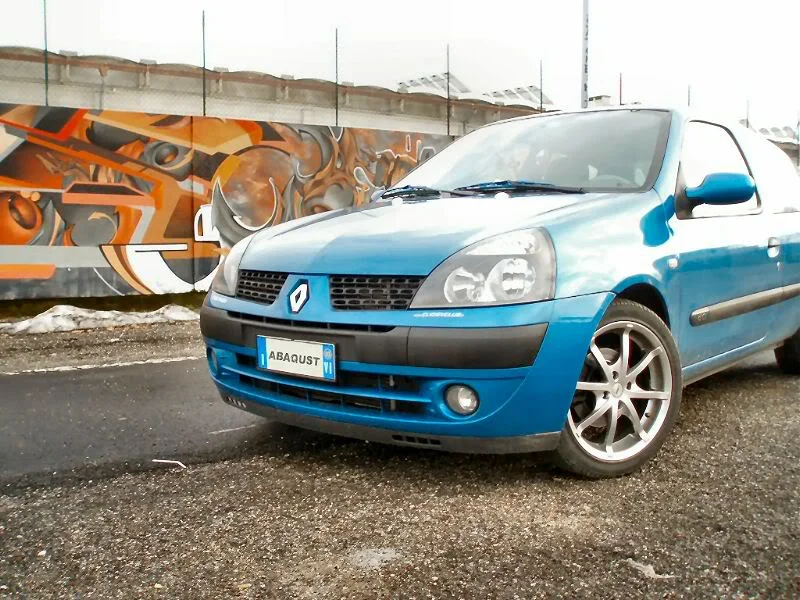 clio1.webp
