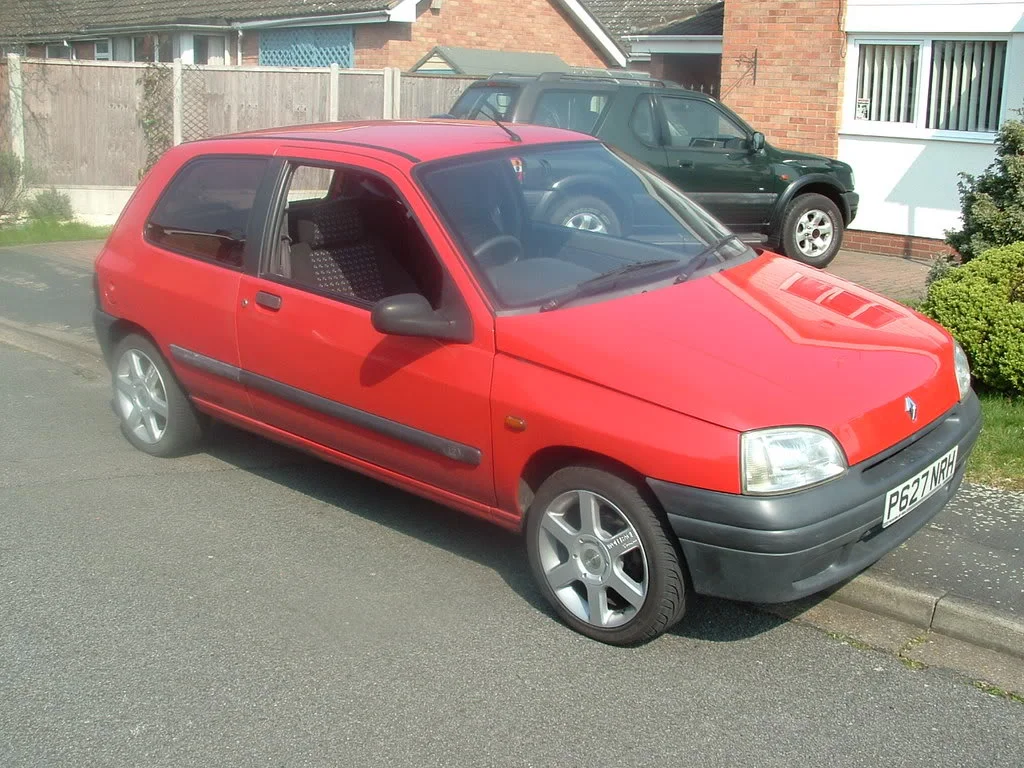 clio1.webp