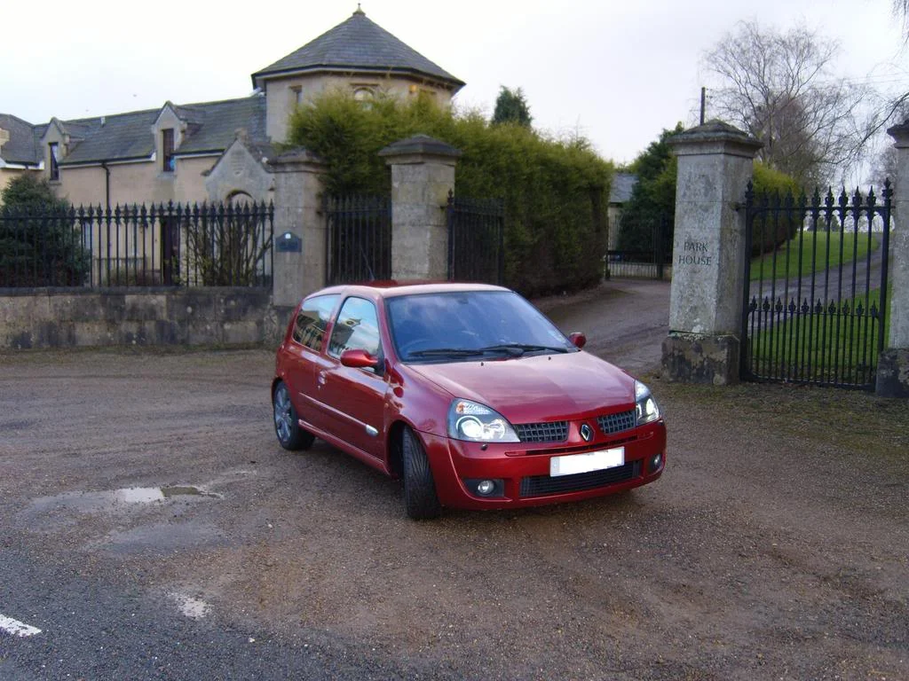 clio1.webp