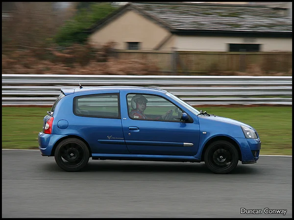 clio1.webp