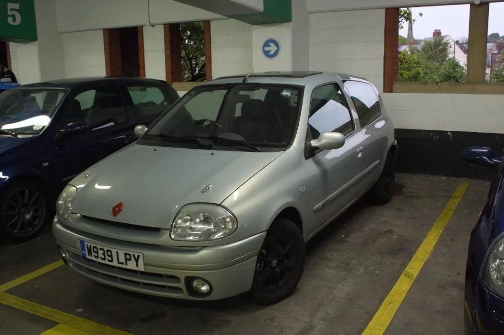 clio1.webp