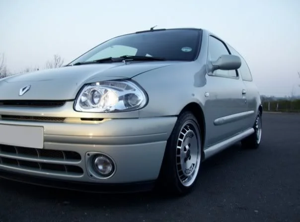 clio1.webp