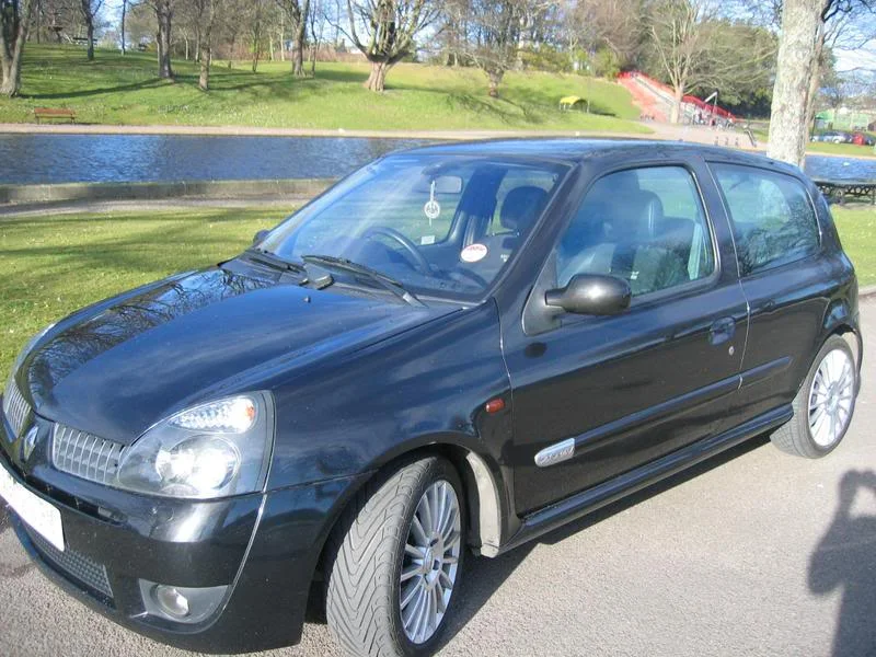 clio1.webp
