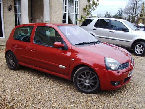 clio1.webp