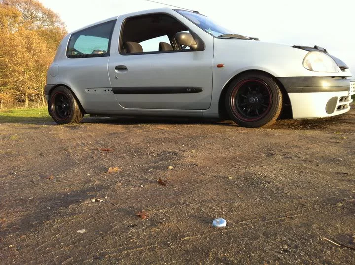 clio1.webp