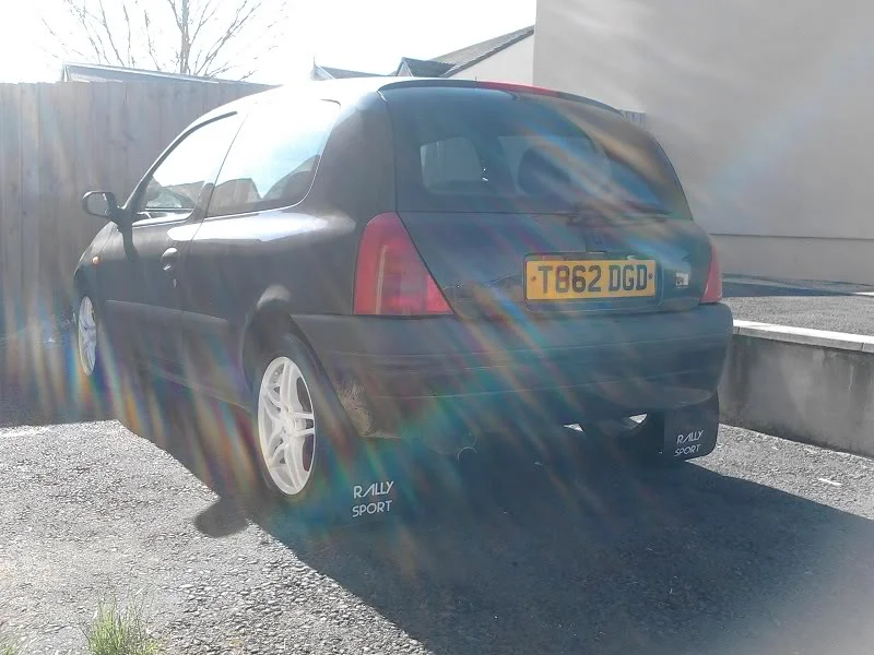 clio1.webp