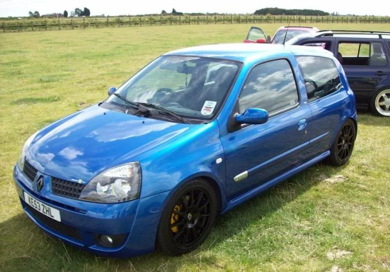 clio1.webp