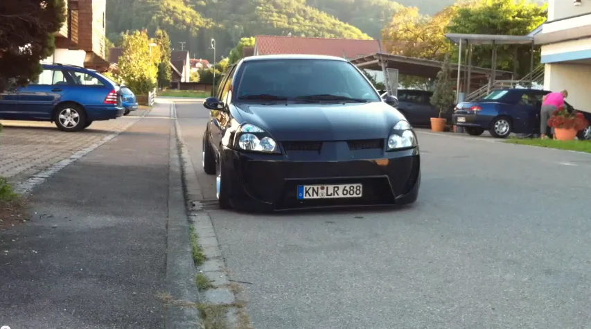 clio1.webp