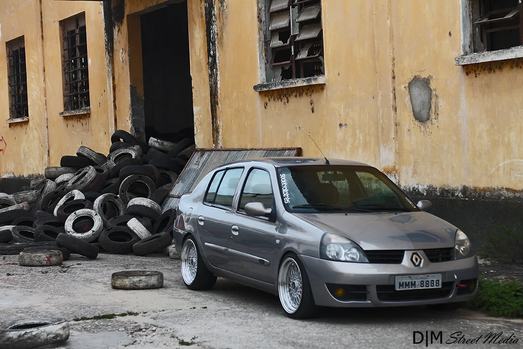 clio10.webp